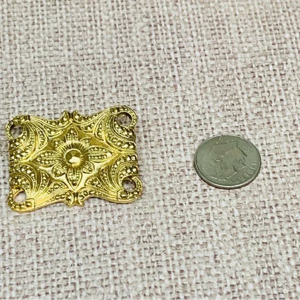 Gold Victorian Style Brooch